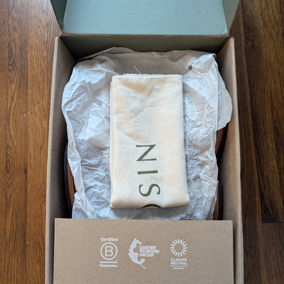 NIB Nisolo Carmen Chelsea Boot, Brandy, Size 8.5 - Picture 8 of 11